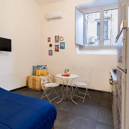 Domus 19 נאפולי