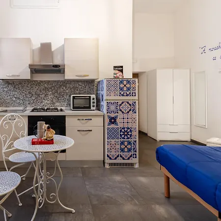 Guest house Domus 19 3*